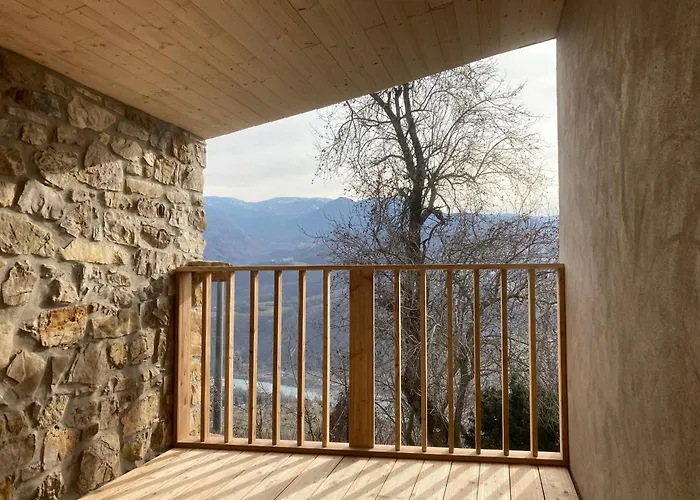 Casa Nella Natura A 펜션